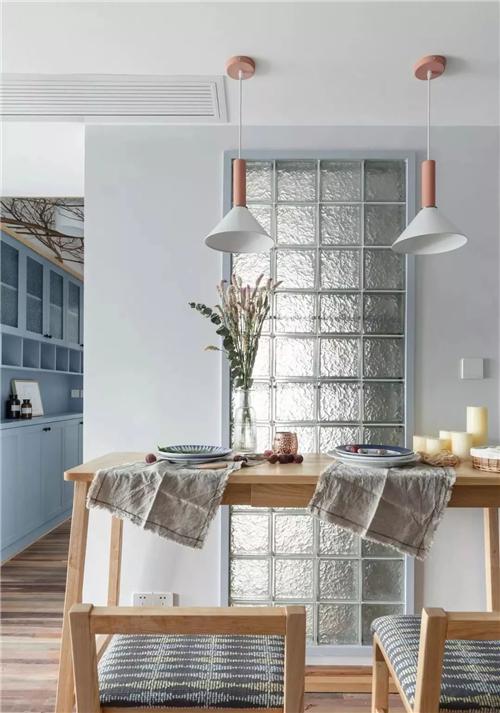 1611197739262825.jpg 玻璃磚9.jpg