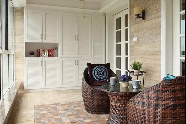 內(nèi)陽臺和外陽臺的區(qū)別在哪里？內(nèi)陽臺和外陽臺怎么區(qū)分？